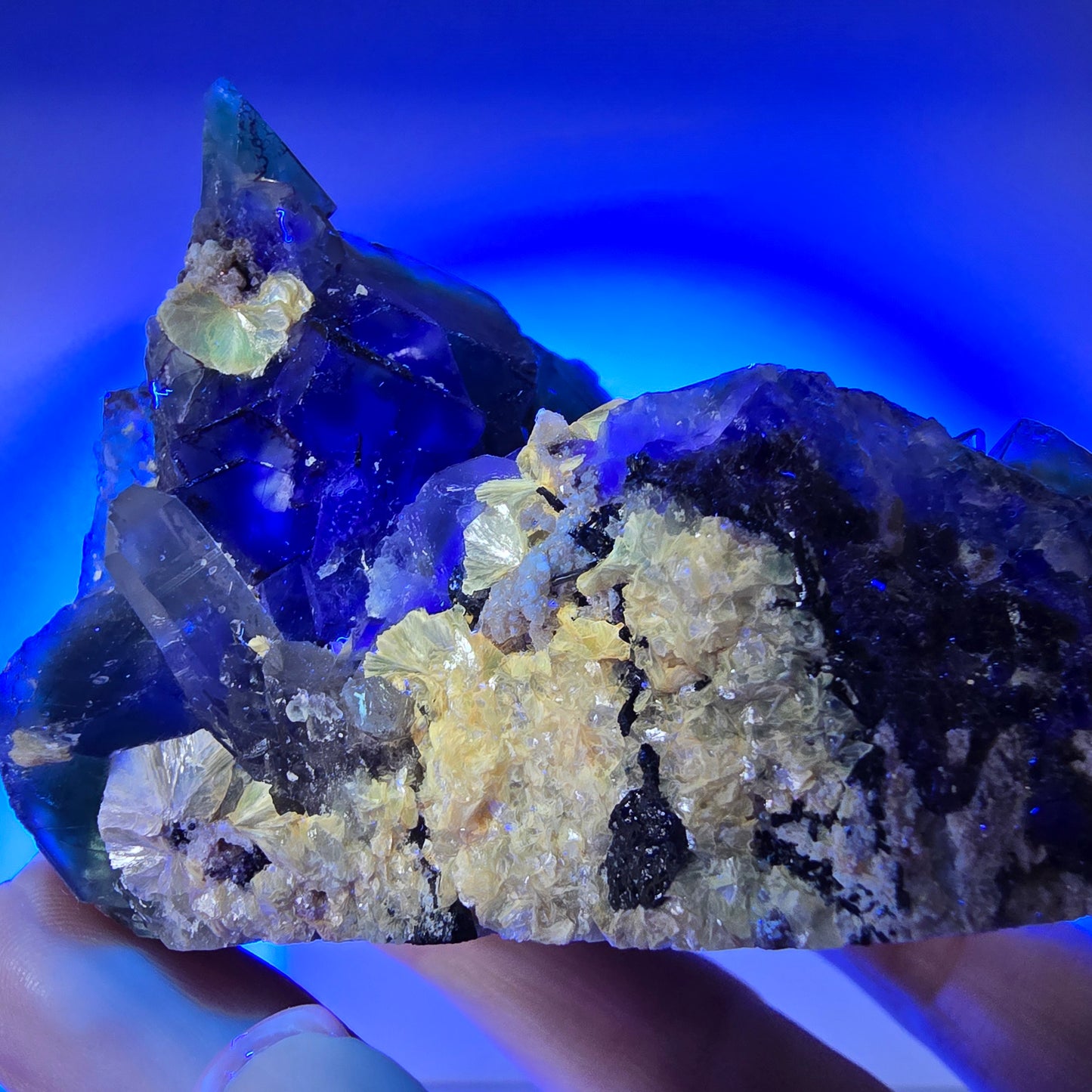 Cube de fluorite fantôme zonal, muscovite, spécimen d'hyalite, Erongo, Namibie, 90 x 72 x 53 mm 