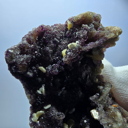 Rare spécimen de fluorite fantôme, muscovite, vert-violet, Erongo, Namibie, 82 x 56 x 49 mm 