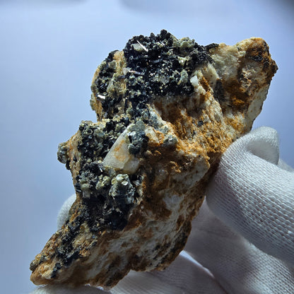 Tourmaline Schörl, muscovite, calcite UV, stade orthose Erongo, Namibie 82*55*45mm 