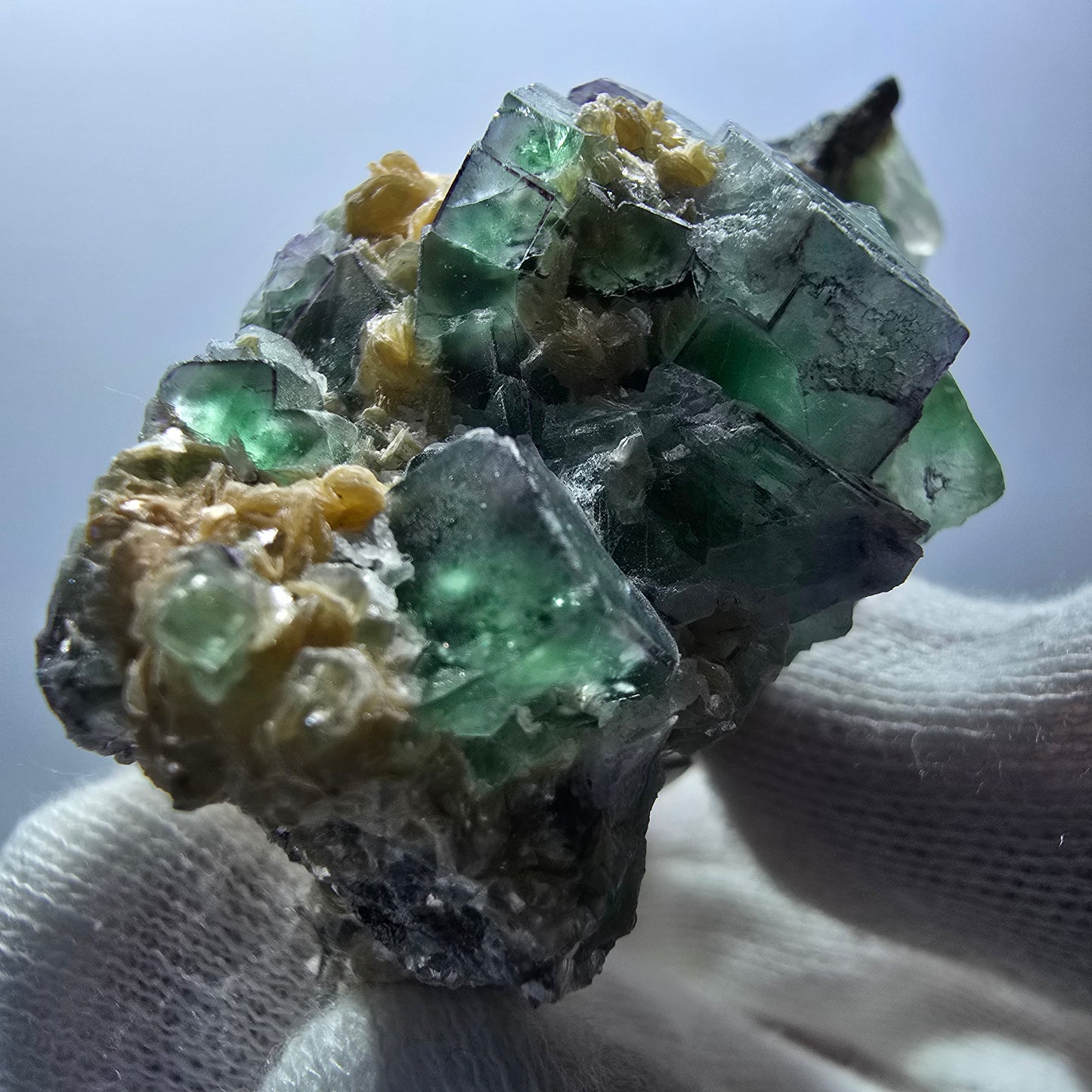 Phantom Fluorit zonal Schörl Rauchquarz Muskovit Hyalit Erongo, Namibia 69*56*40mm