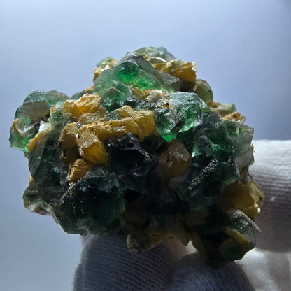 Cube de fluorite fantôme zonal, spécimen de muscovite, Erongo, Namibie, 75 x 49 x 41 mm 