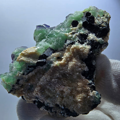 Cube de fluorite fantôme zonal, spécimen de muscovite, Erongo, Namibie, 63 x 50 x 43 mm 