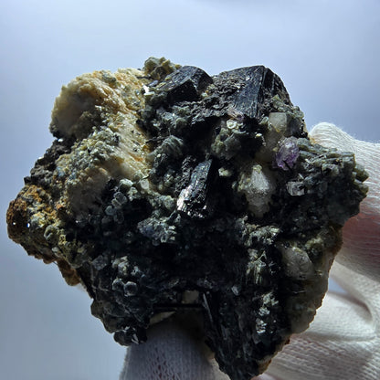 Tourmaline Schörl, muscovite, calcite UV, stade orthose Erongo, Namibie 64*56*47mm 