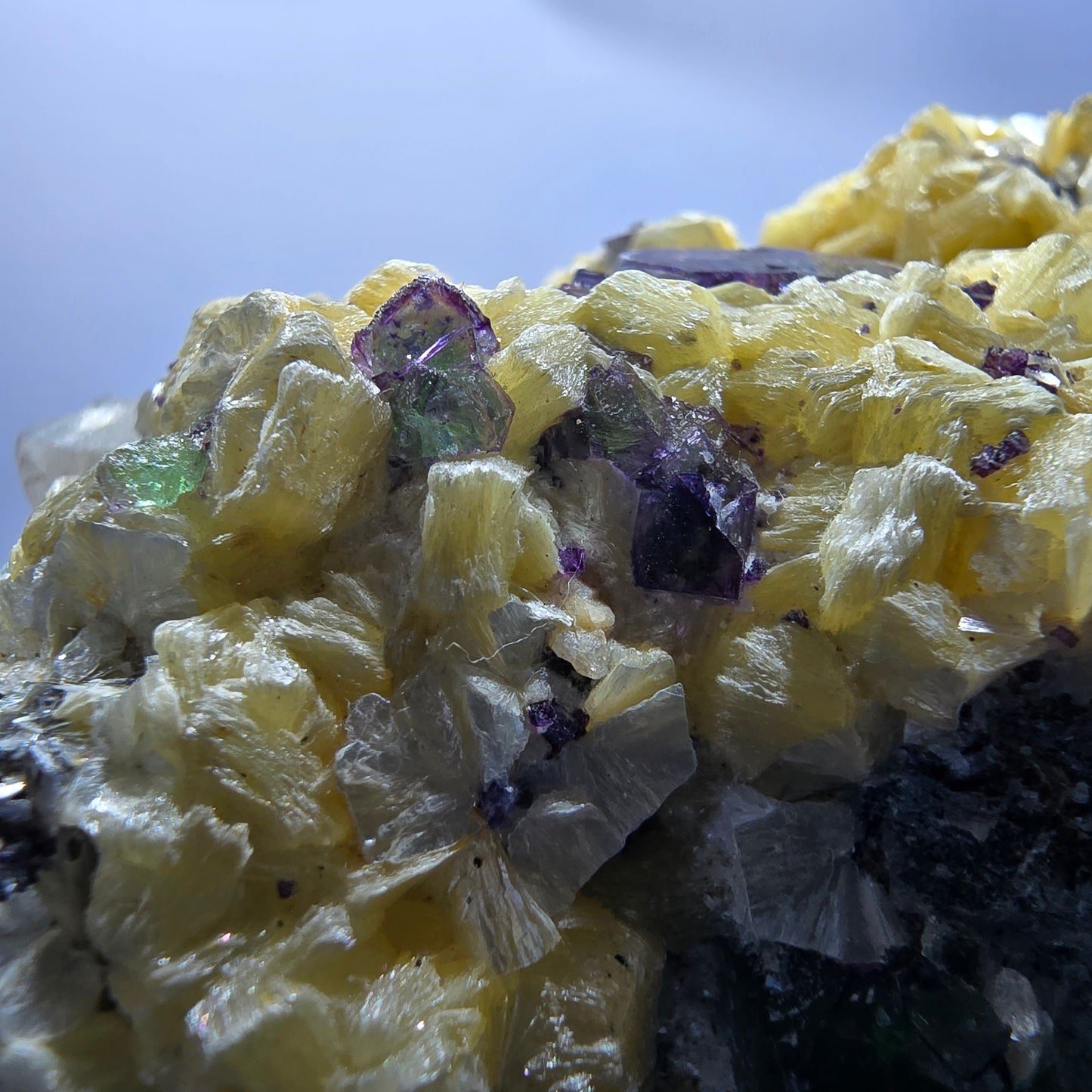 Phantom Fluorit zonal Hyalit Rauchquarz Muskovit Stufe Erongo Namibia 71*65*46mm