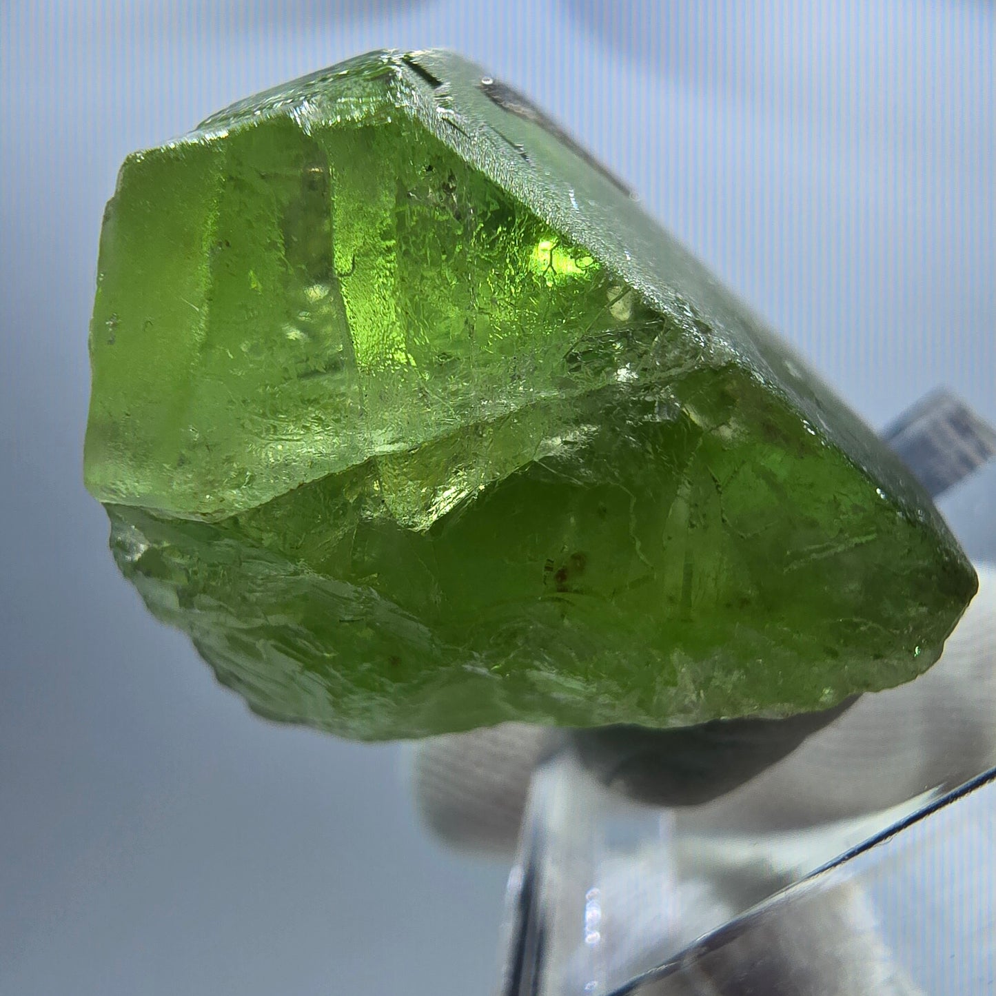 Rare cube de fluorite avec hyalite, vert Erongo, Namibie 36 x 35 x 23 mm 