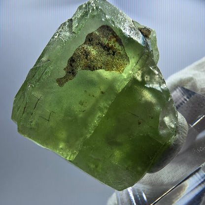 Rare cube de fluorite avec hyalite, vert Erongo, Namibie 36 x 35 x 23 mm 