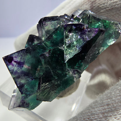 Klare Phantom Fluorit Würfel Stufe zonal grün lila Okorusu, Namibia 43*35*19mm