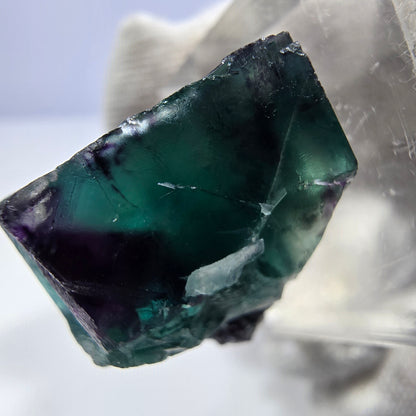 Rare cube de fluorite fantôme, vert violet zonal Okorusu, Namibie 26*24*18 mm 