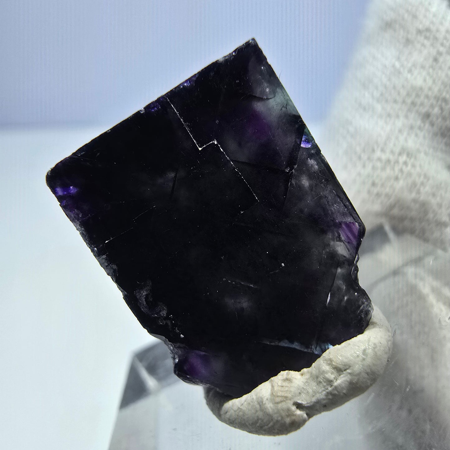 Spécimen de cube de fluorite fantôme transparente, vert-violet zonal, Okorusu, Namibie, 22 x 21 x 15 mm 