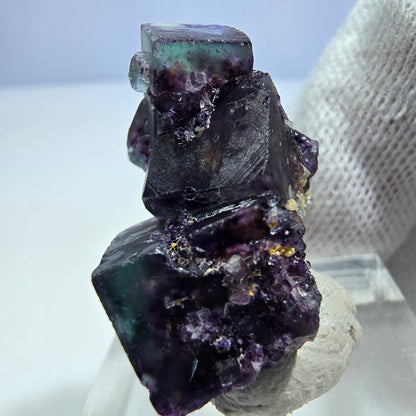 Spécimen rare de cube de fluorite fantôme, vert zonal et violet, Okorusu, Namibie, 30 x 21 x 17 mm 