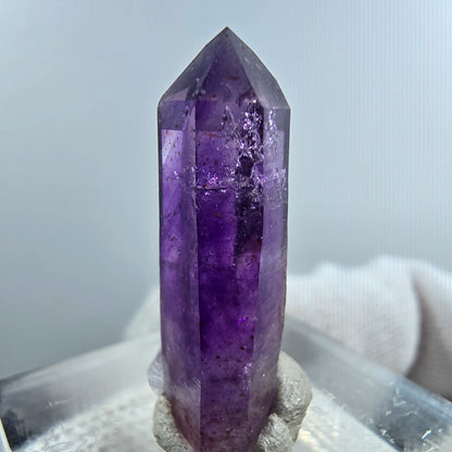 Pointe de sceptre en améthyste fantôme rare, 1x Bubble Goboboseb, Namibie 26 x 10 x 9 mm 