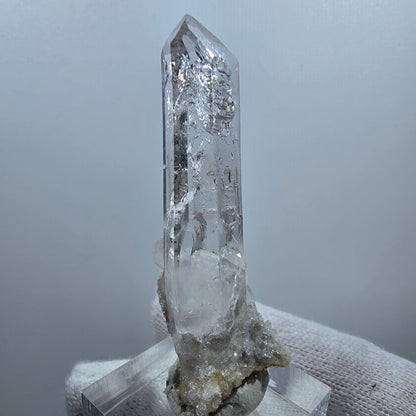 Quartz fumé lémurien Enhydro sur matrice Valentine Pocket Goboboseb Namibie 58 x 23 x 15 mm 
