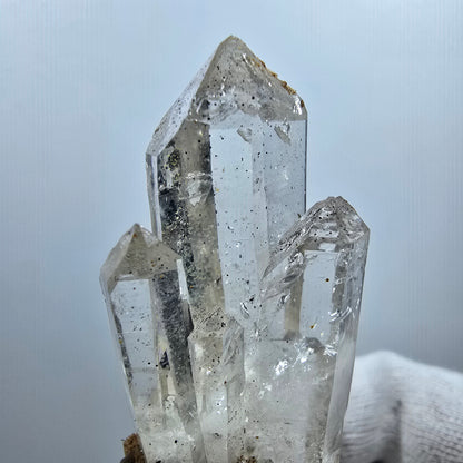 Sceptre DT en quartz fumé fantôme, calcite UV Valentine Pocket Goboboseb Namibie 60 x 26 x 25 mm 