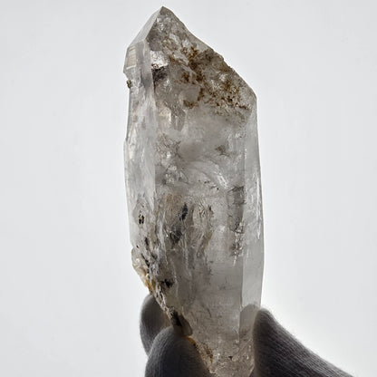 Quartz fumé squelette Enhydro, calcite UV, 1 gobo de poche Bubble Valentine. Namibie 98 x 49 x 26 mm 