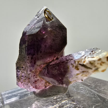 Rare spécimen de sceptre d'améthyste fantôme, Brandberg, Namibie, 25 x 24 x 14 mm 