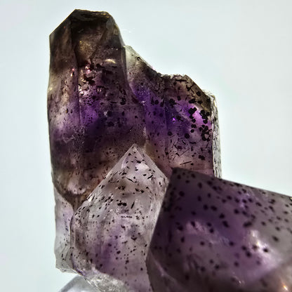 Rare spécimen de sceptre d'améthyste fantôme, Brandberg, Namibie, 39 x 39 x 20 mm 