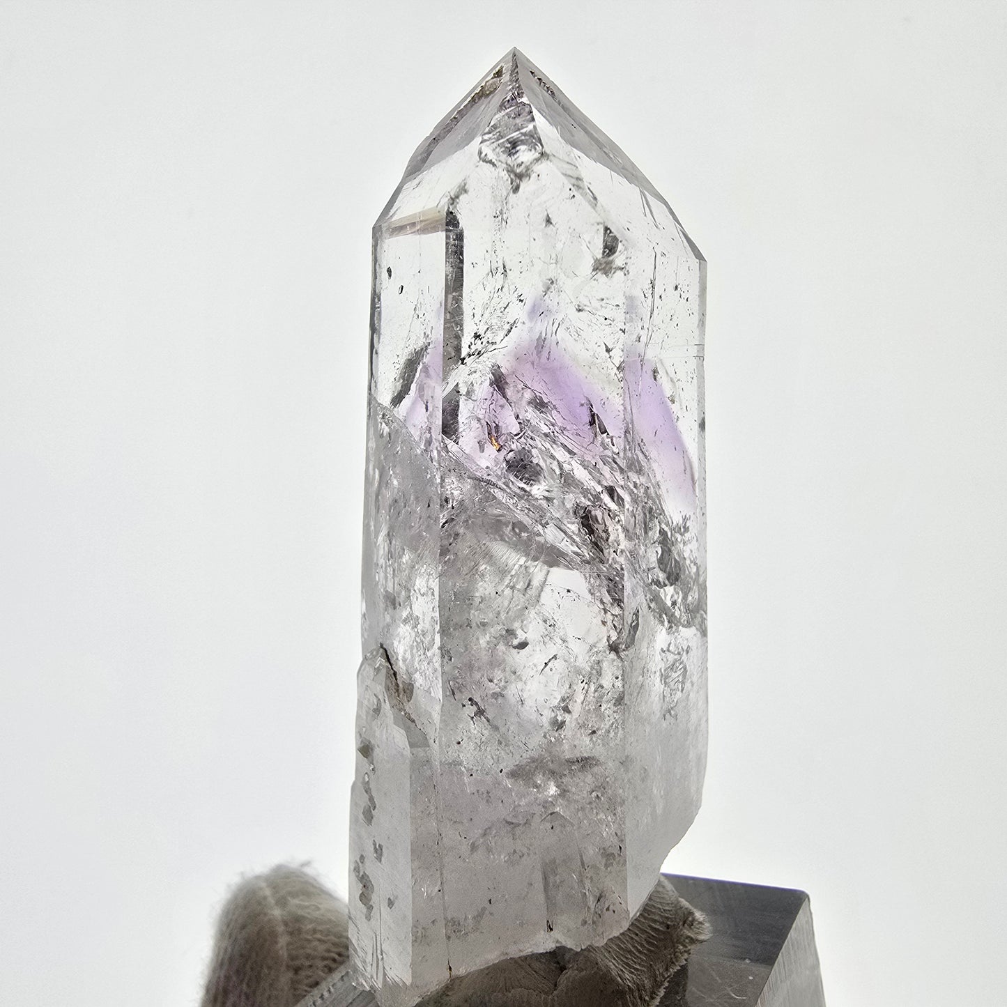 Mine d'améthyste fantôme transparente Point Streep, Goboboseb, Namibie, 63 x 26 x 20 mm 