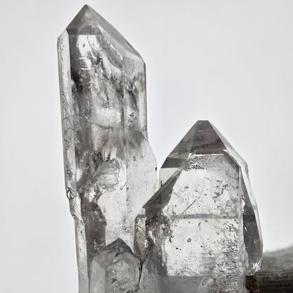 Sceptre fantôme squelette en quartz fumé, poche Saint-Valentin, Namibie, 70 x 34 x 18 mm 