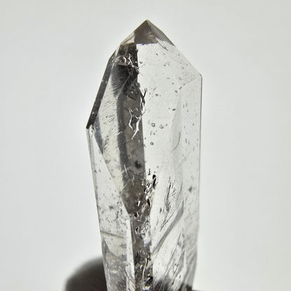 Sceptre de poche en quartz fumé fantôme squelette, Namibie, 48 x 18 x 7 mm 