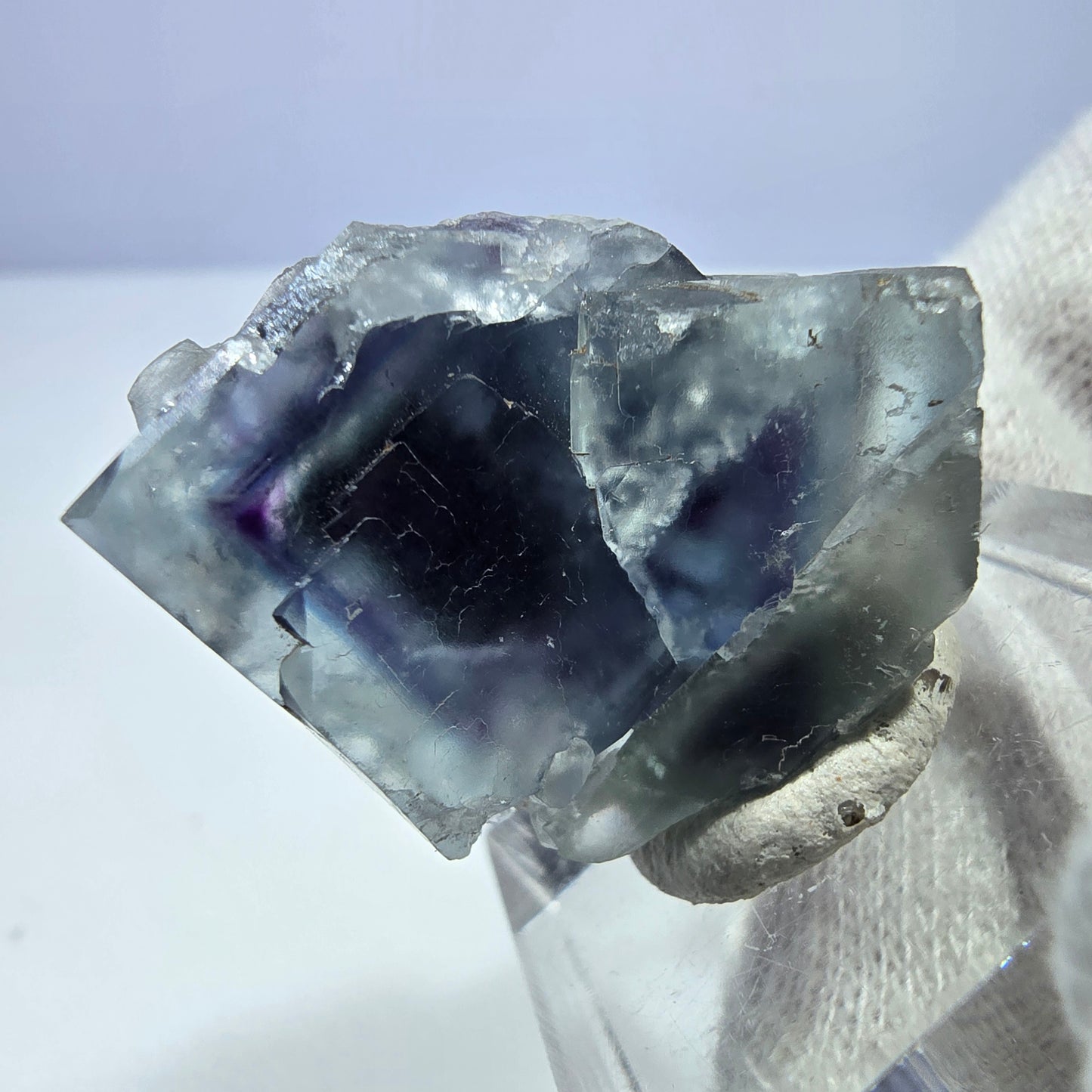 Seltene Phantom Fluorit Würfel Stufe, blau lila Okorusu, Namibia 30*22*18mm