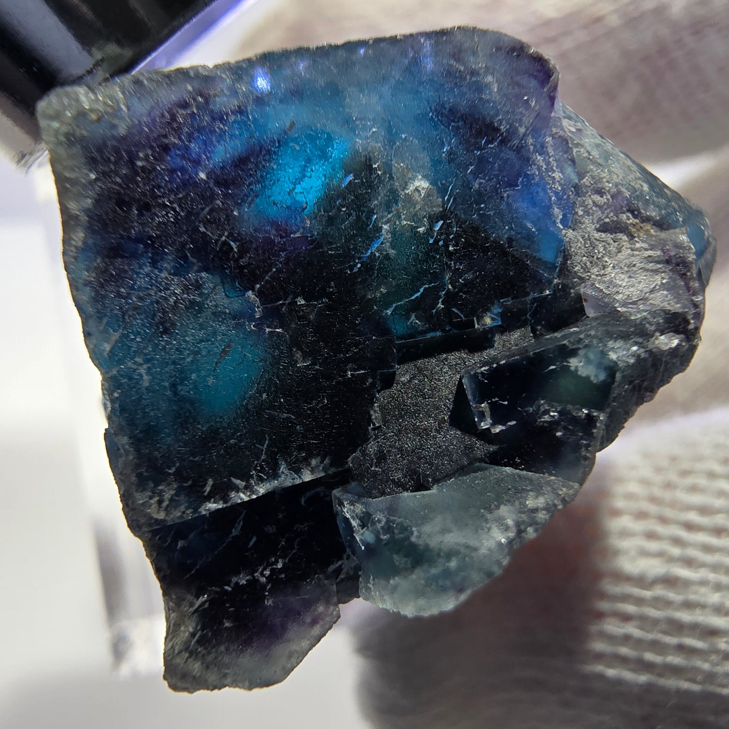 Spécimen de cube de fluorite fantôme, zonal – Nouvelle découverte ! Okorusu, Namibie, 27 x 19 x 21 mm 
