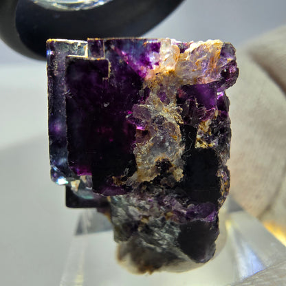 Spécimen rare de cube de fluorite fantôme, vert zonal et violet, Okorusu, Namibie, 37 x 29 x 20 mm 