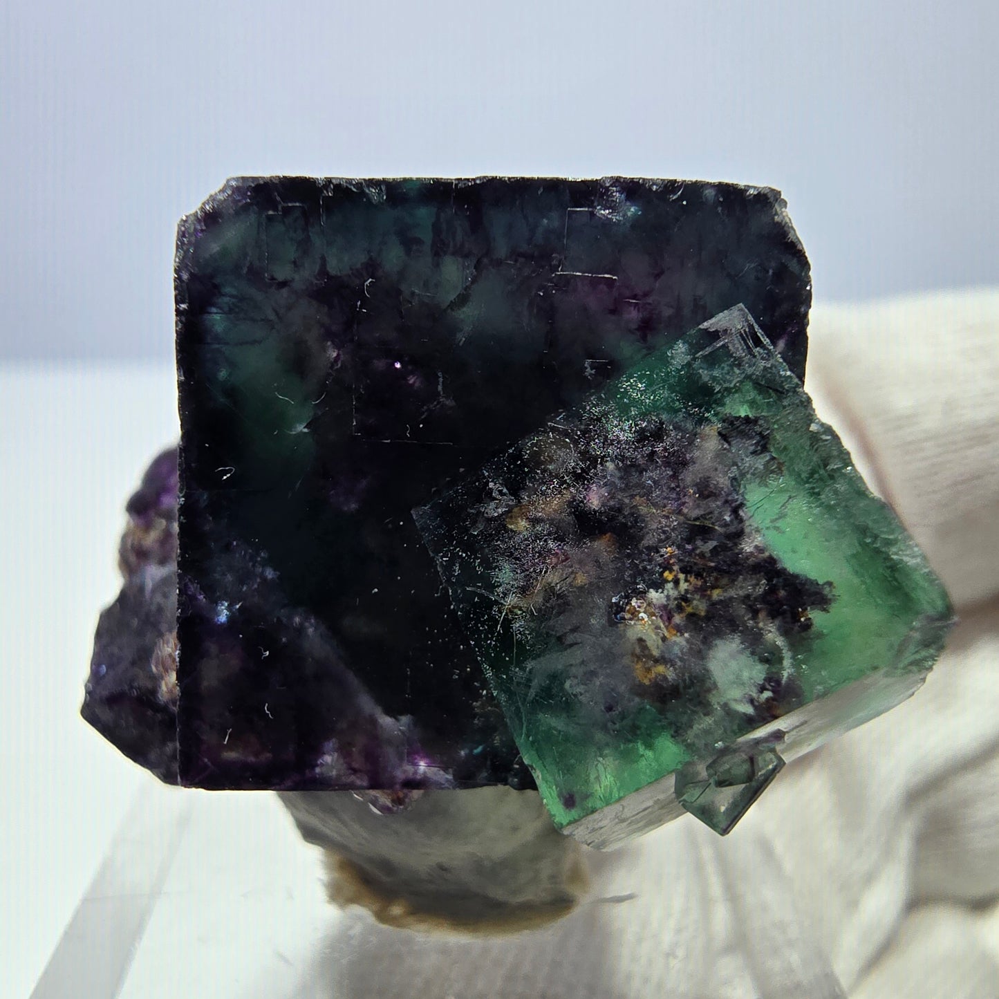 Spécimen zonal de cube de fluorite fantôme, vert violet, Okorusu, Namibie, 37 x 27 x 24 mm 