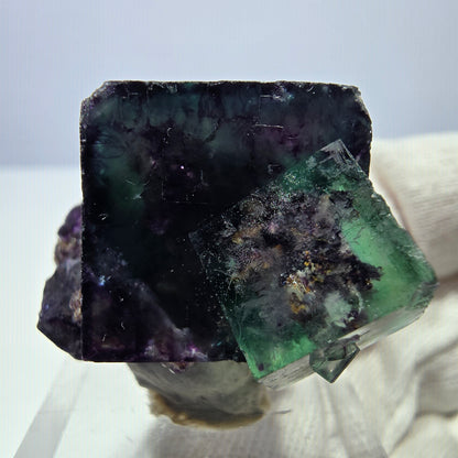 Spécimen zonal de cube de fluorite fantôme, vert violet, Okorusu, Namibie, 37 x 27 x 24 mm 