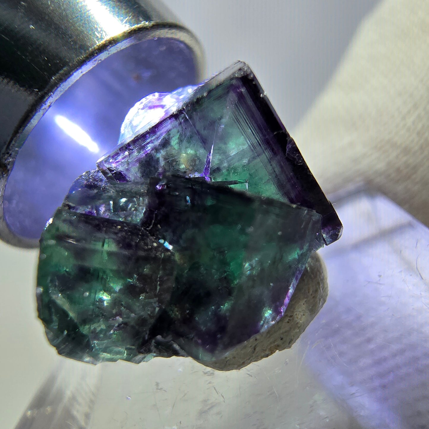 Spécimen de cube de fluorite fantôme zonal, vert violet Okorusu, Namibie 19*15*13mm 