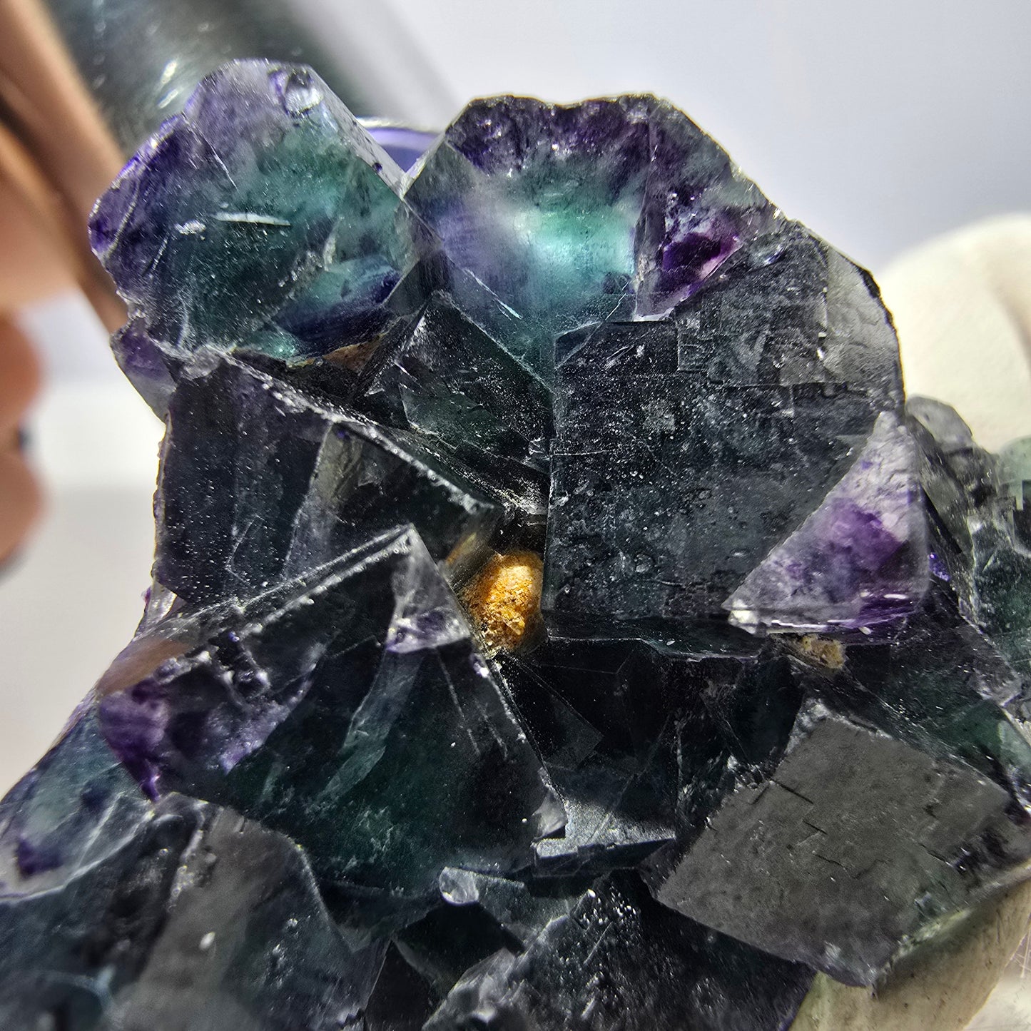 Spécimen zonal de cube de fluorite fantôme, vert violet, Okorusu, Namibie, 41 x 31 x 15 mm 