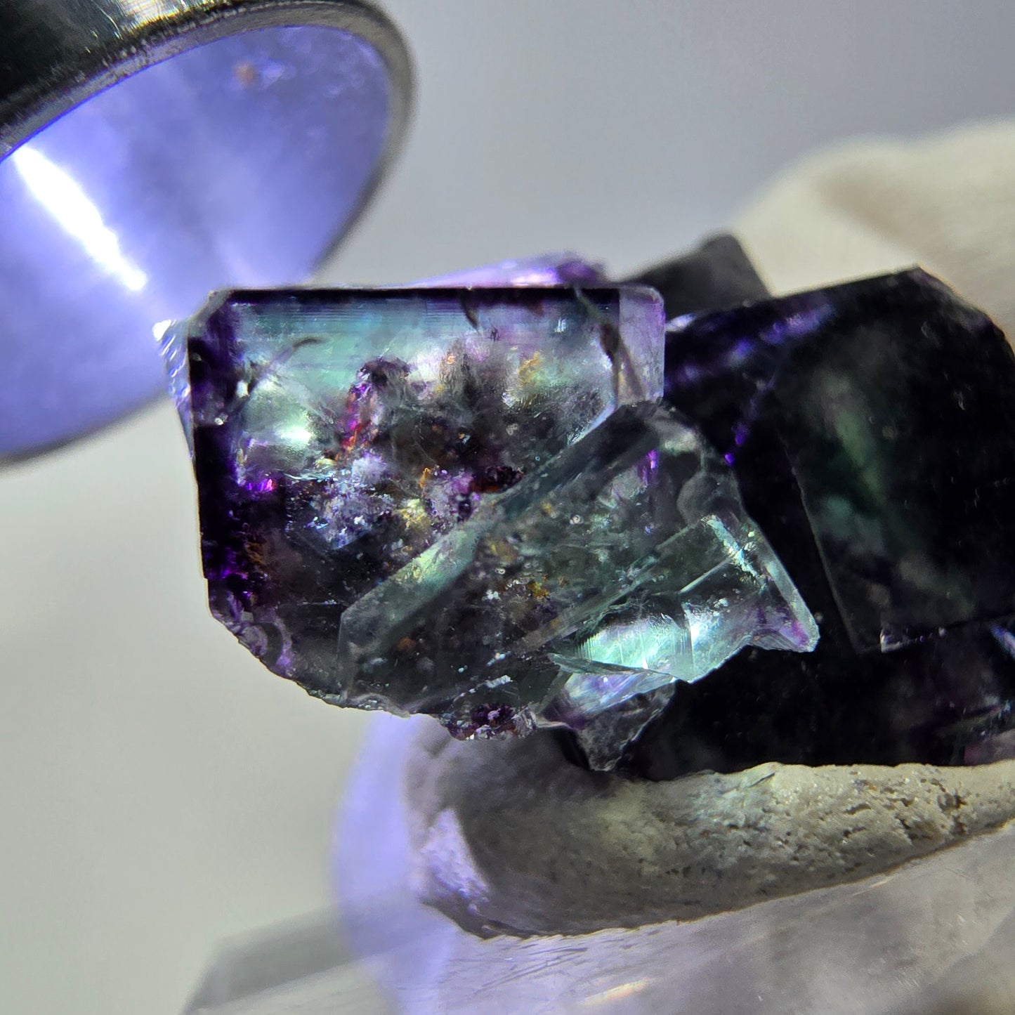 Spécimen de cube de fluorite fantôme zonal, vert violet Okorusu, Namibie 25*24*14mm 