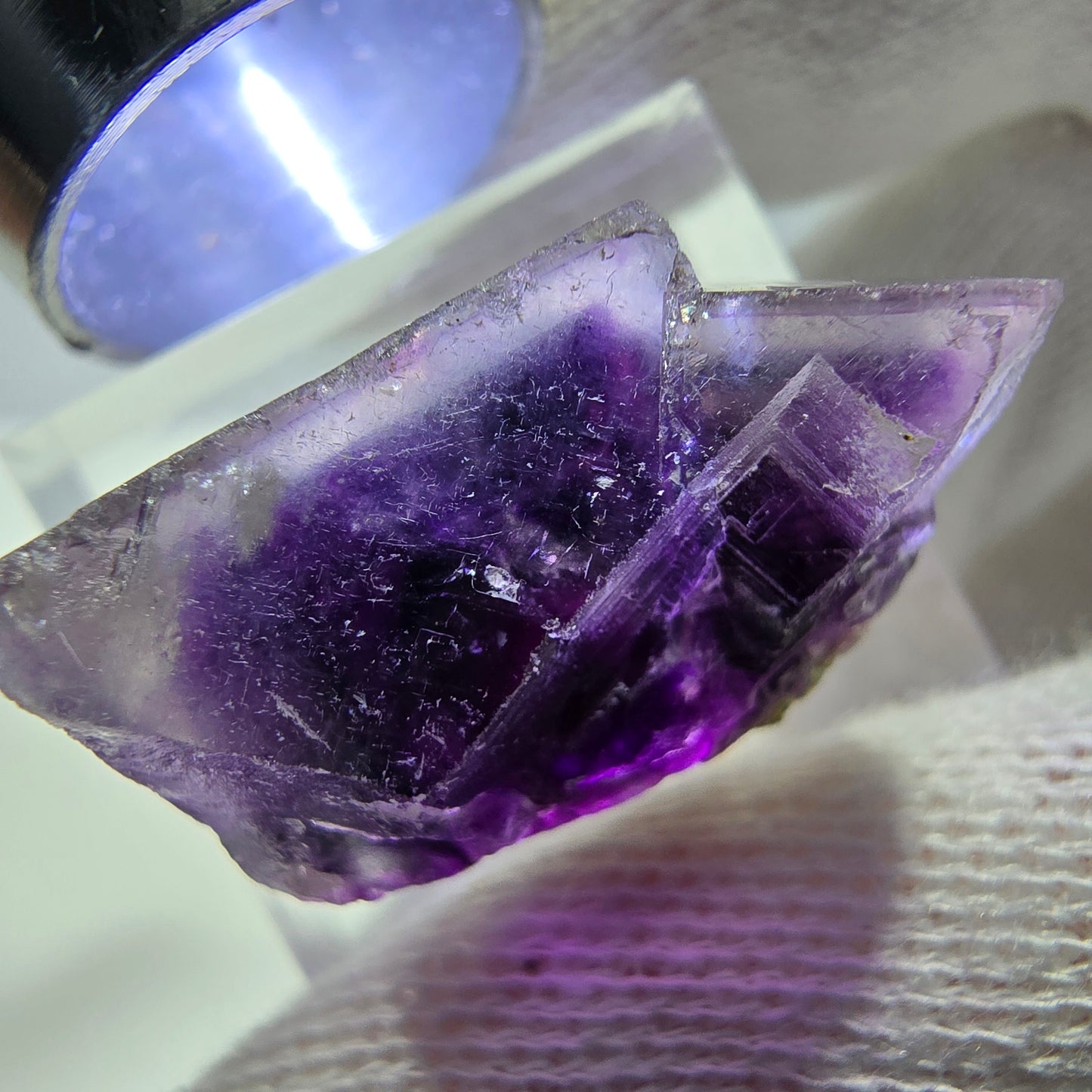 Spécimen de cube de fluorite fantôme, vert violet, Okorusu, Namibie, 26 x 18 x 15 mm 