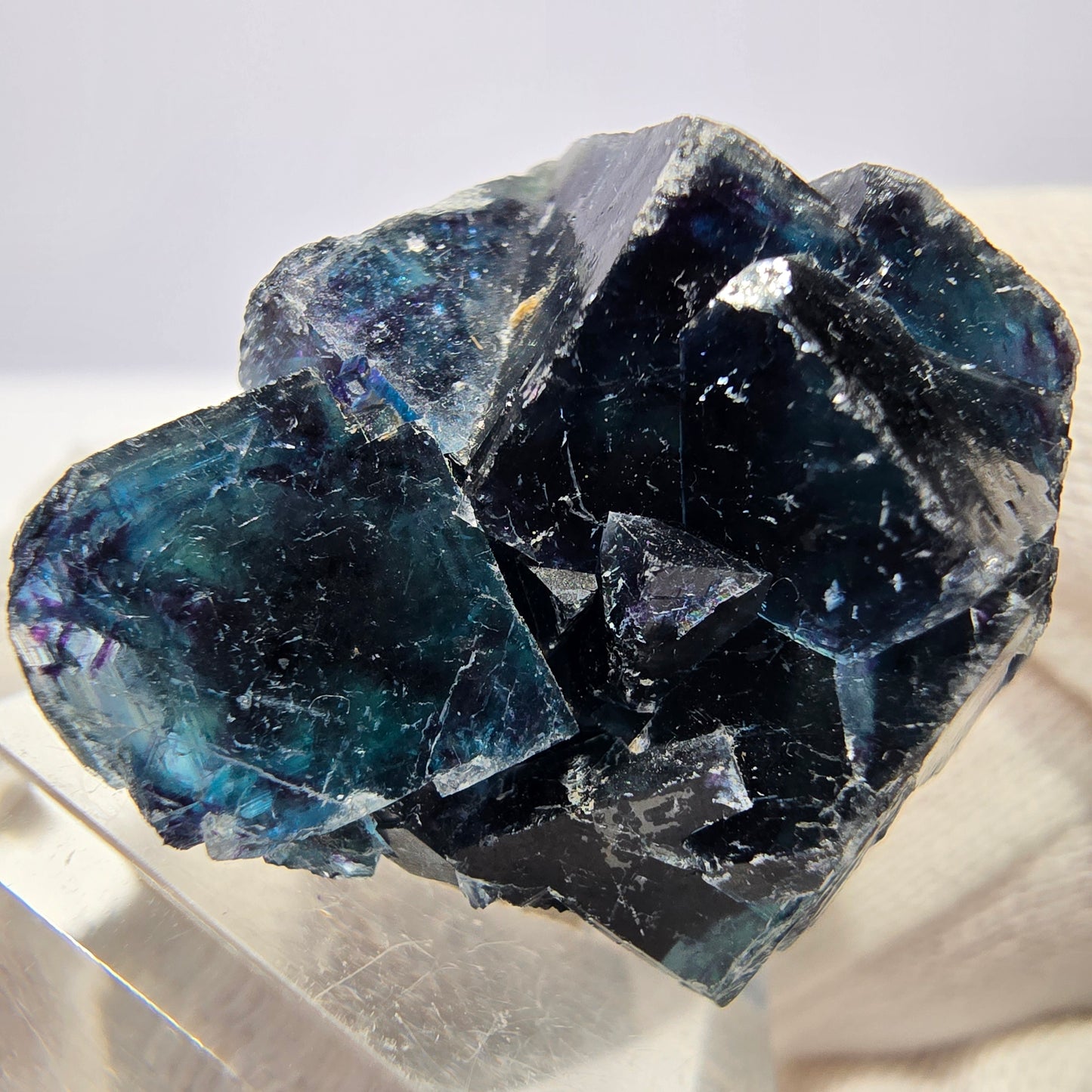 Spécimen de cube de fluorite fantôme, zonal – Nouvelle découverte ! Okorusu, Namibie, 37 x 27 x 23 mm 
