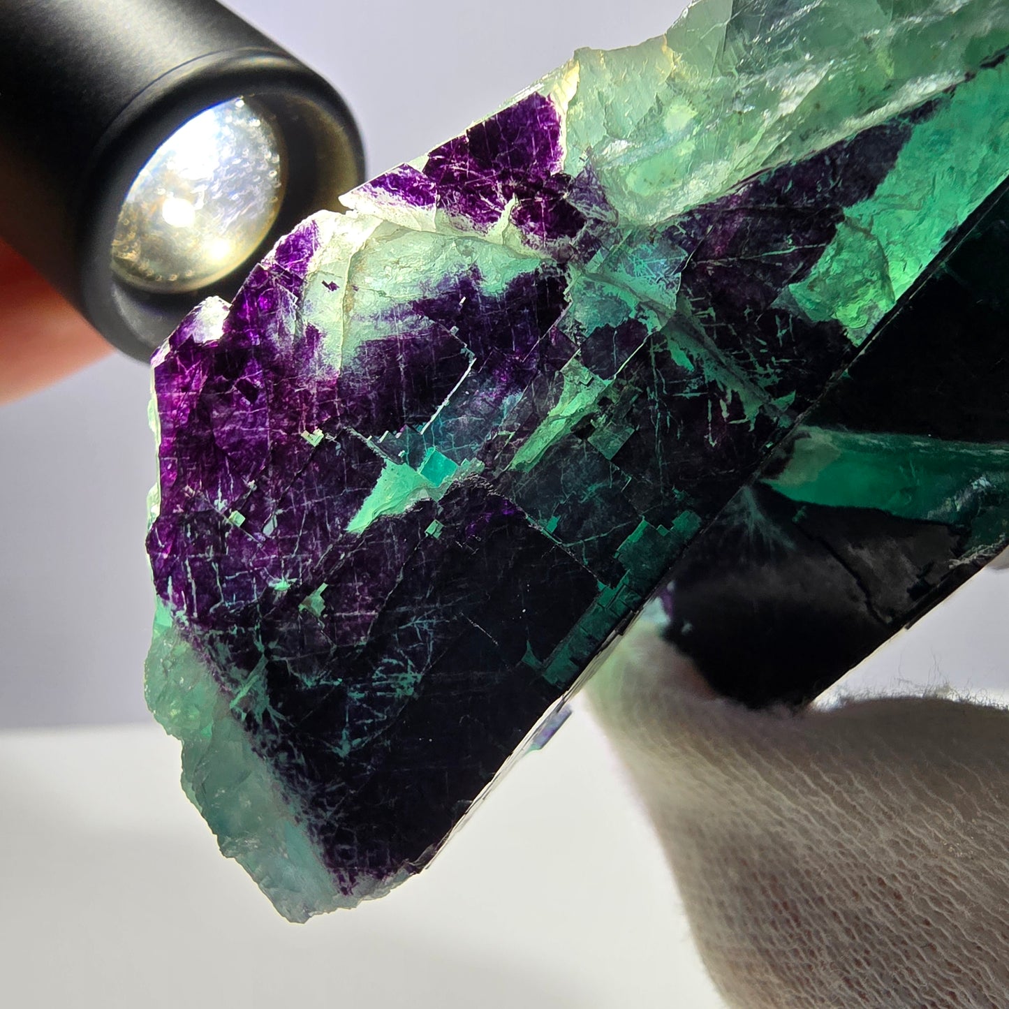 Grand spécimen de cube de fluorite fantôme vert violet zonal 11:11 Angel Pocket, Namibie 103*61*33mm 