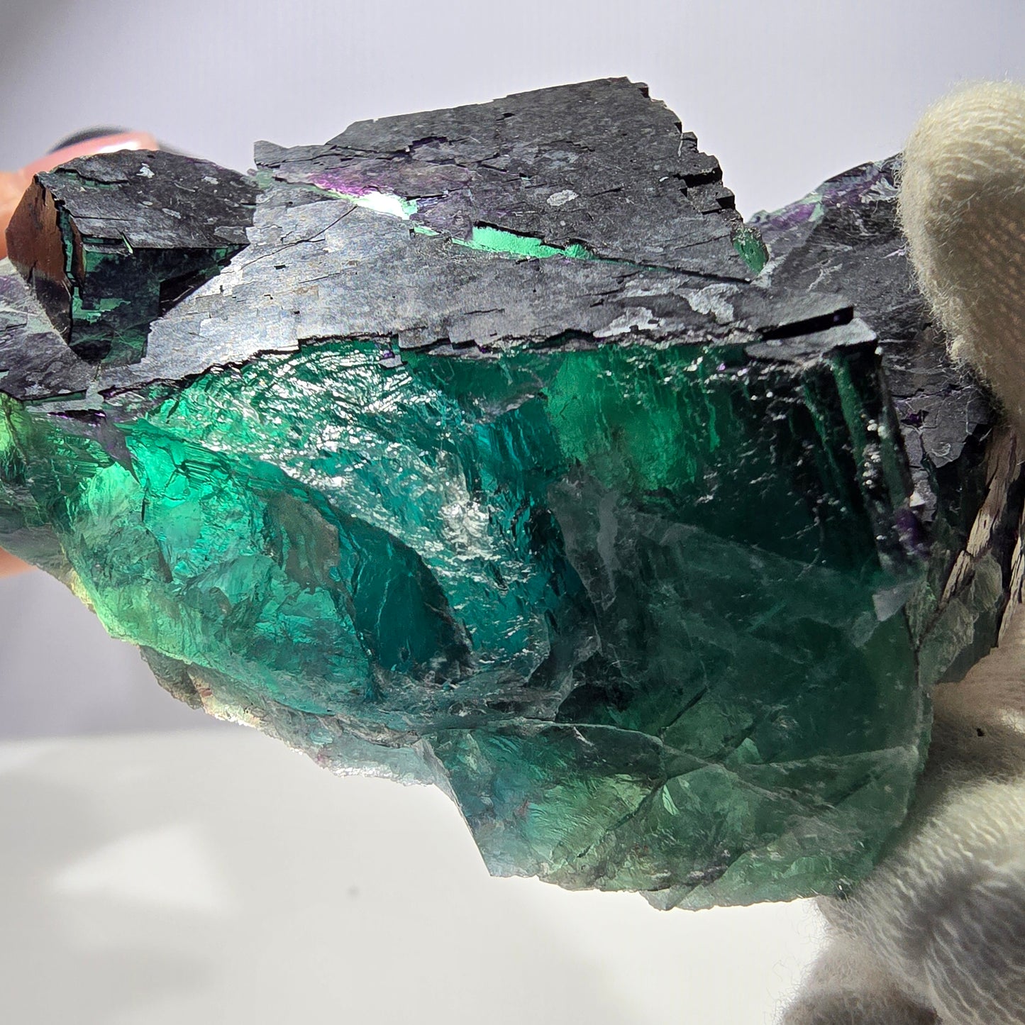Grand spécimen de cube de fluorite fantôme vert violet zonal 11:11 Angel Pocket, Namibie 103*61*33mm 