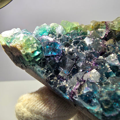 Grand spécimen de cube de fluorite fantôme vert bleu violet Okorusu, Namibie 104*60*28mm 