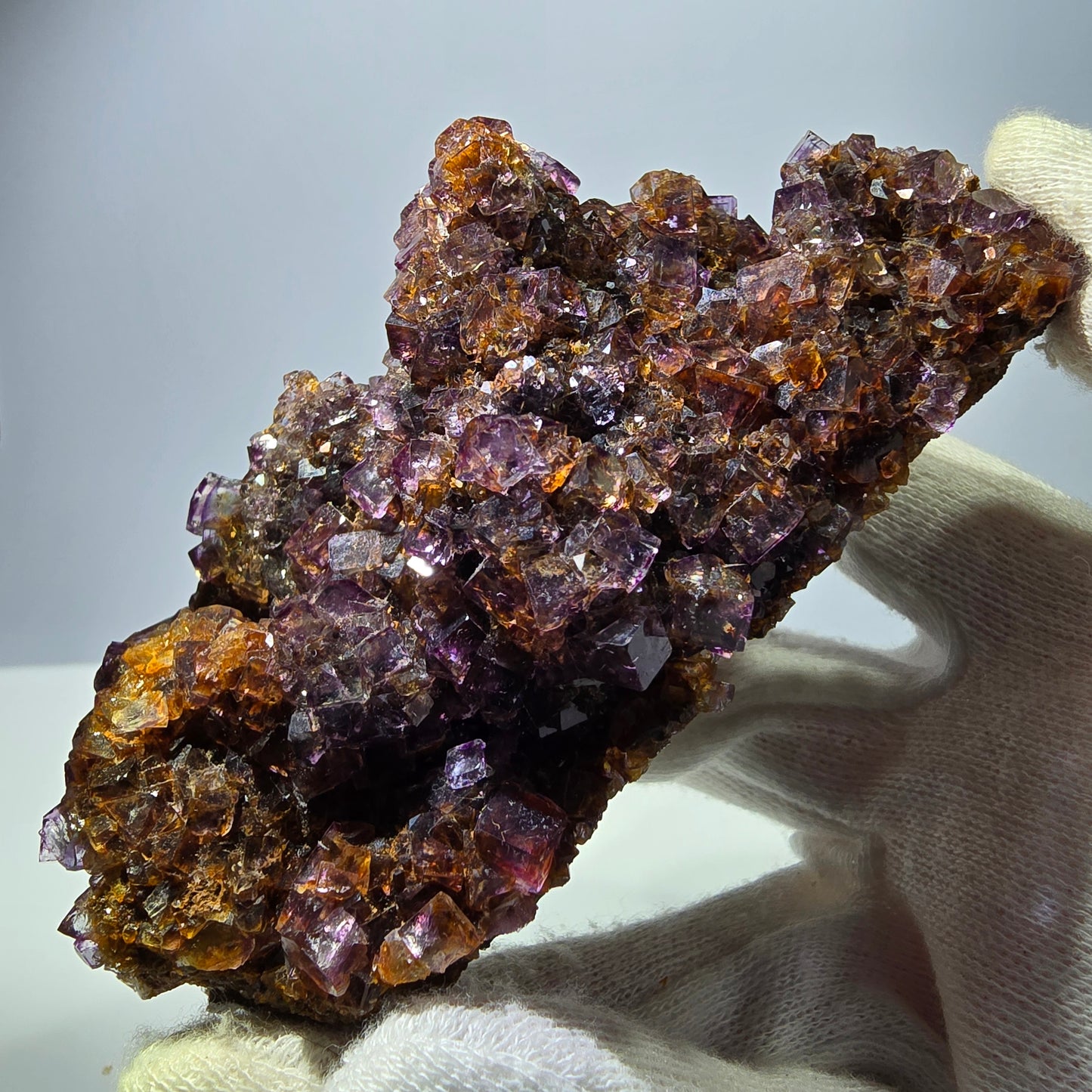 Grand spécimen de cube de fluorite fantôme, vert, jaune, violet, Okorusu, Namibie, 110 x 66 x 50 mm 