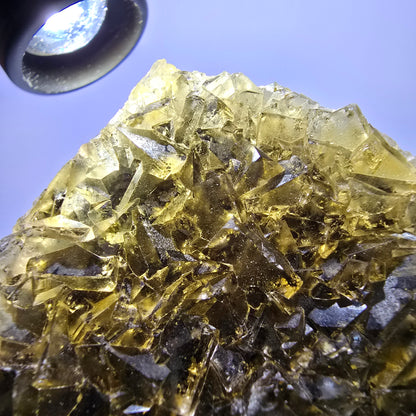 Grand spécimen de cube de fluorite fantôme, poche jaune miel, Okorusu, Namibie, 98 x 80 x 16 mm 