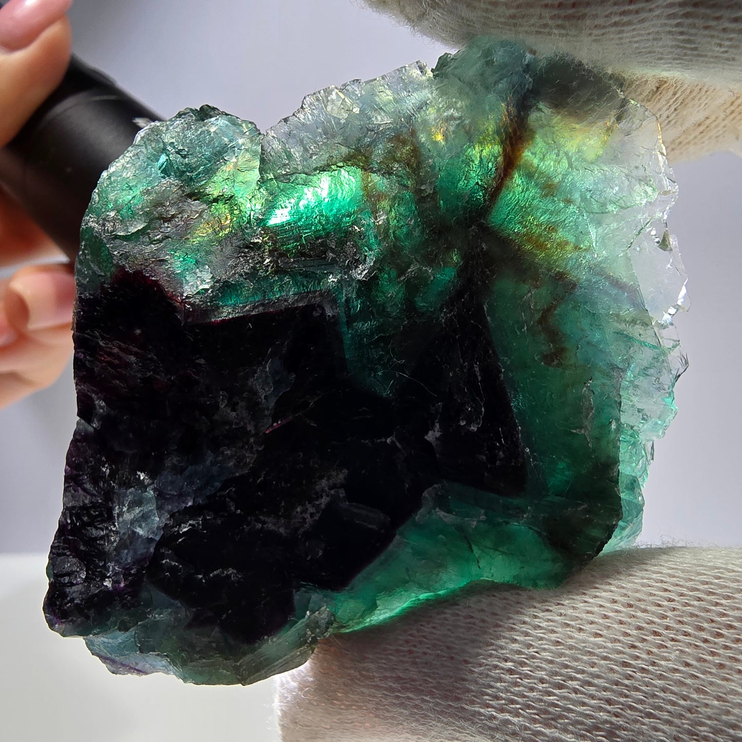 Grand cube de fluorite fantôme à gradins, Okorusu, Namibie, 74 x 65 x 33 mm 