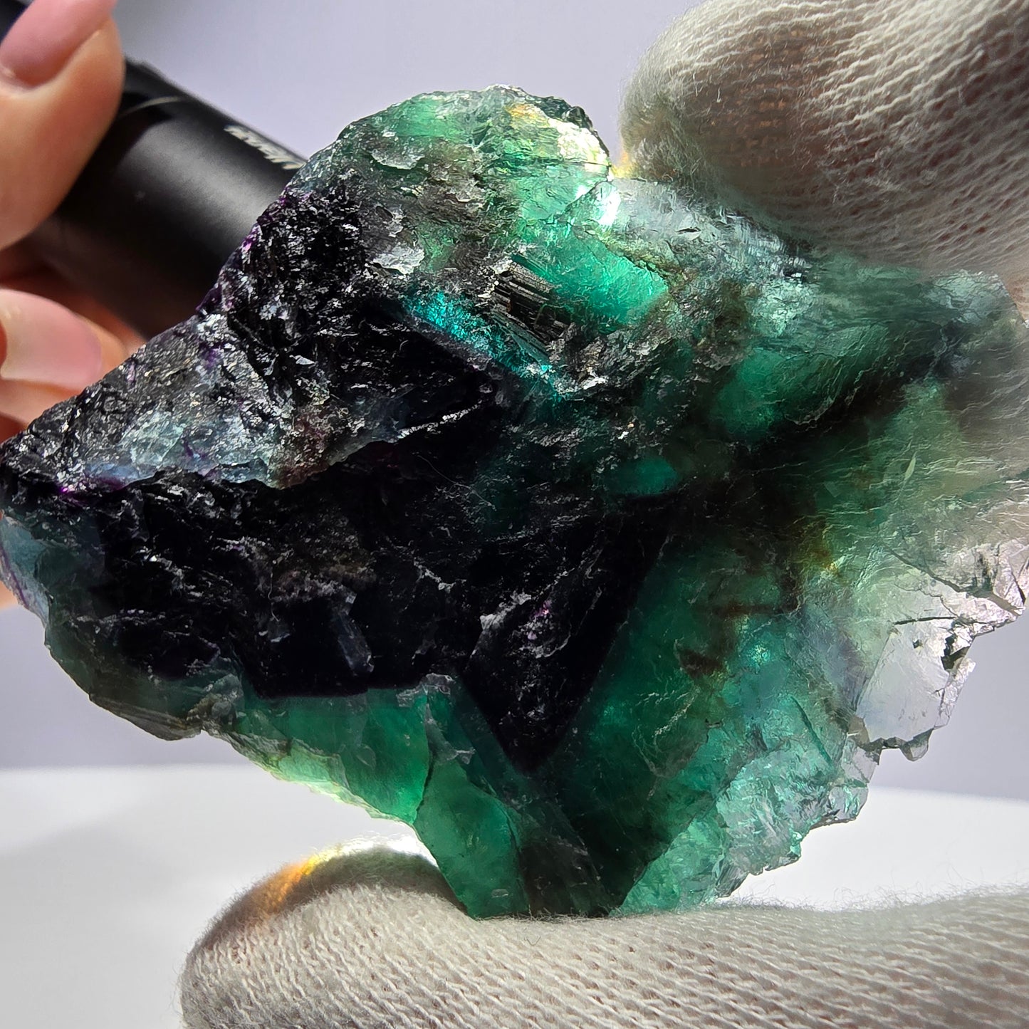 Grand cube de fluorite fantôme à gradins, Okorusu, Namibie, 74 x 65 x 33 mm 