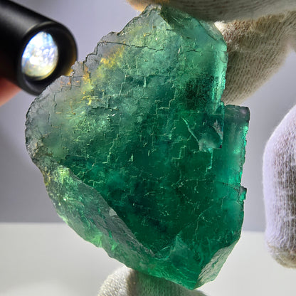 Cube de fluorite fantôme transparent vert à gradins Okorusu Namibie 67 x 43 x 34 mm