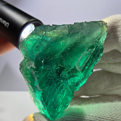 Cube de fluorite fantôme transparent vert à gradins Okorusu Namibie 67 x 43 x 34 mm