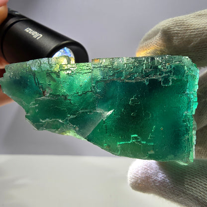 Rare spécimen de cube de fluorite fantôme, parqueté vert Okorusu, Namibie, 80 x 50 x 37 mm 