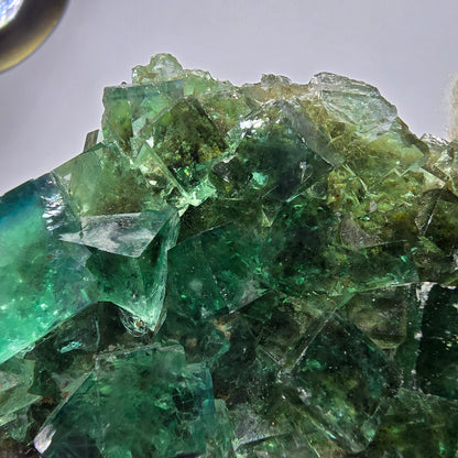Spécimen de cube de fluorite fantôme transparente, parqueté Okorusu Namibie 95*54*21mm 