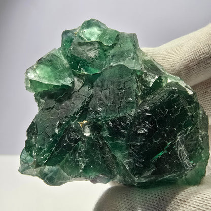 Rare spécimen de cube de fluorite fantôme, parqueté vert Okorusu, Namibie, 79 x 72 x 36 mm 