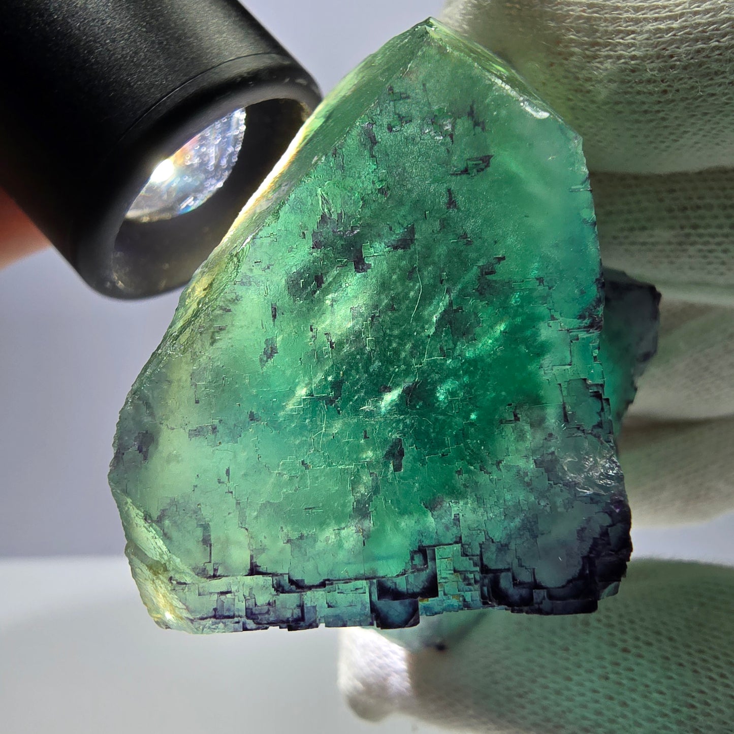 Spécimen de cube de fluorite fantôme, parqueté zonal Okorusu Namibie 65*65*30mm 