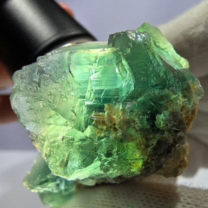 Cube de fluorite fantôme, marches en quartz parquetées Okorusu Namibie 61 x 49 x 36 mm 