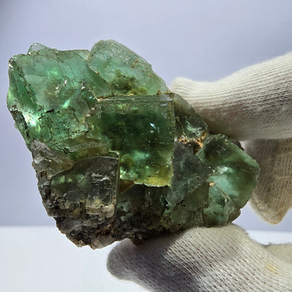 Rare spécimen de cube de fluorite fantôme, parqueté vert Okorusu, Namibie, 73 x 46 x 25 mm 