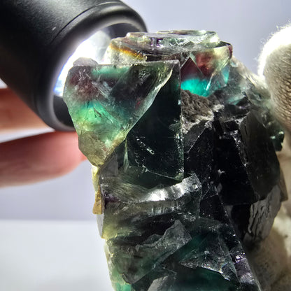 Cube de fluorite fantôme étagé vert violet Okorusu Namibie 47 x 44 x 16 mm 