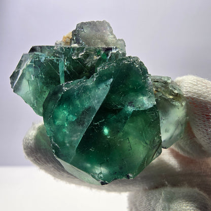 Rare spécimen de cube de fluorite fantôme, parqueté vert Okorusu, Namibie, 45 x 35 x 23 mm 